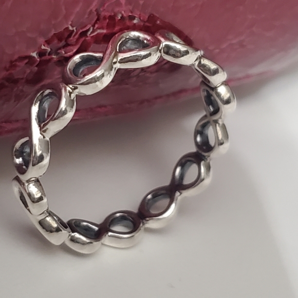 Pandora Simple Infinity Ring - Picture 8 of 13